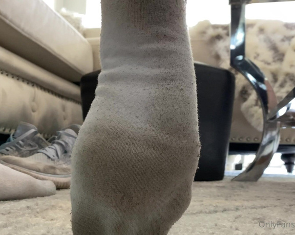 Ivory Soles aka Ivorysoles OnlyFans - Sock documentation part 2 I’ve never filmed this way on my phone before, I thought everything was