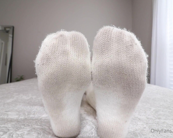 Ivory Soles aka Ivorysoles OnlyFans - This ones a little naughty All I’m going to say is sock cuck to lesbian socks this was inspired b