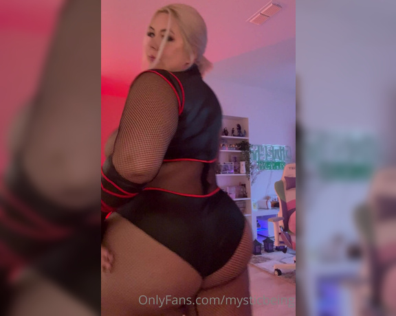 Mysticbeing OnlyFans - Day 3 of 31 days of Halloween! I ninja ass clap