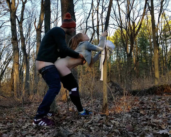 Daphnemadison Pov Outdoors Winter Sex In The Woods