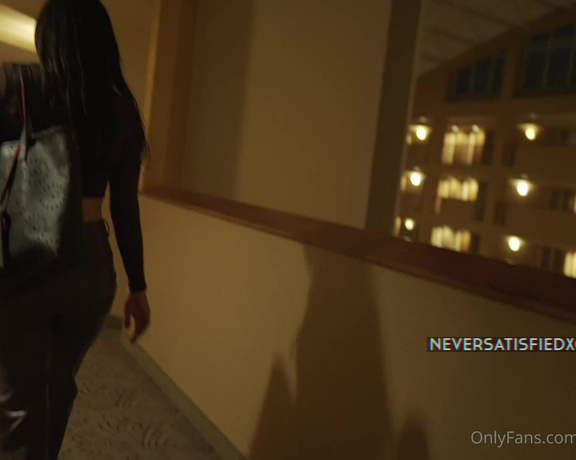 Neversatisfiedxo OnlyFans - Talking with hubby as we left the hotel room to walk to our car after being stretched by my bull and