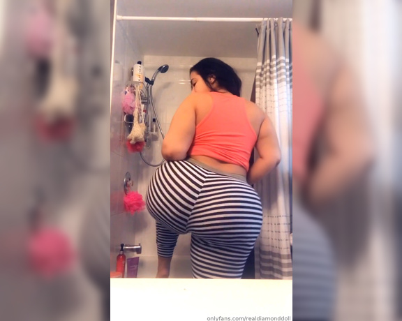 Diamonddoll OnlyFans aka Realdiamonddoll OnlyFans - Shower wet Ask for full video In messages