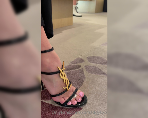 Goddess Kaylee aka Xomaddykxo OnlyFans - Doing a little shopping today, what do you think of these sweet heels mommy loves a new pair of s