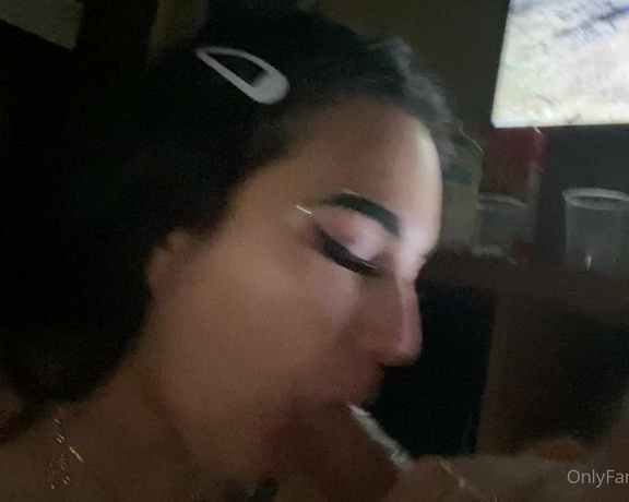 China Jai aka Chinajai OnlyFans - Mmm here’s a video of me sucking dick so sloppy