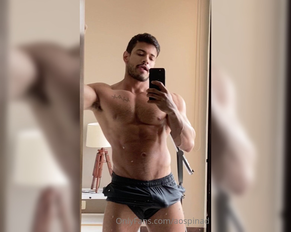 Alejo Ospina aka Aospinad OnlyFans - Today i was feeling sexy