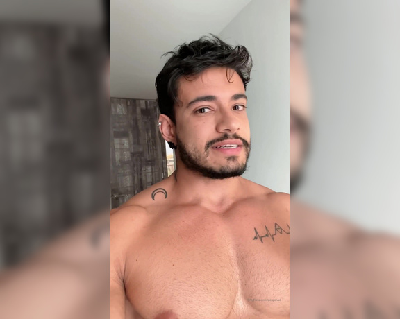 Alejo Ospina aka Aospinad OnlyFans - ENGLISH VERSION About quarantine and OnlyFans