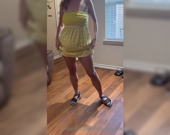 Hotyogawife OnlyFans - We had a handy man fixing something in our place yesterday…hubby challenged me to get naked and walk