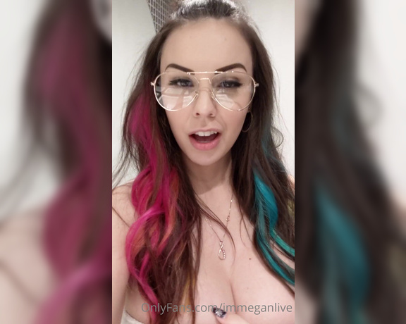 Immeganlive OnlyFans - Im not a mic dropper ) Im a towel dropper The sequel clip from my SFW Free Account @immeganlivefre