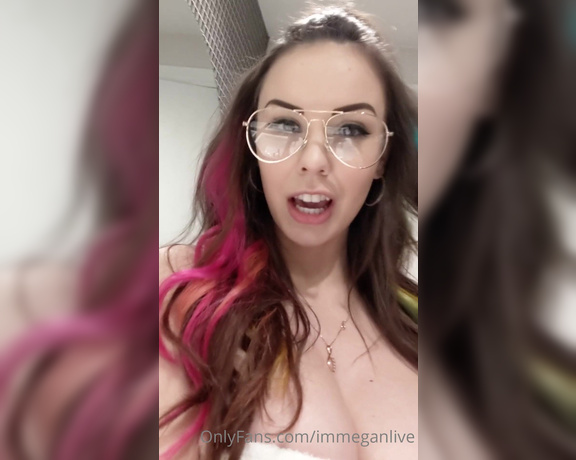 Immeganlive OnlyFans - Im not a mic dropper ) Im a towel dropper The sequel clip from my SFW Free Account @immeganlivefre
