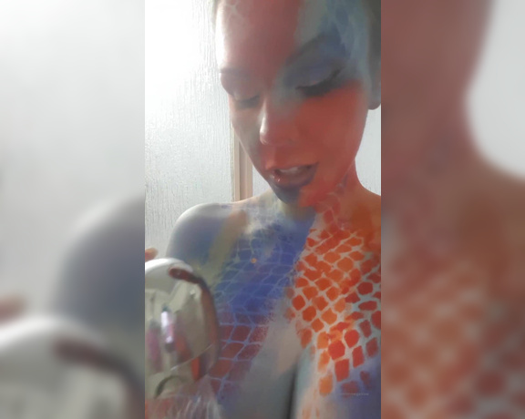 Immeganlive OnlyFans - BTS Rinsing the paint in the shower with you )