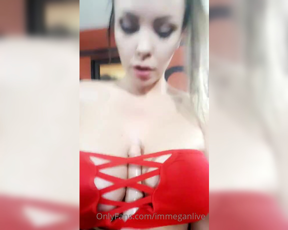 Immeganlive OnlyFans - Have you ever experienced a titjob between big tits