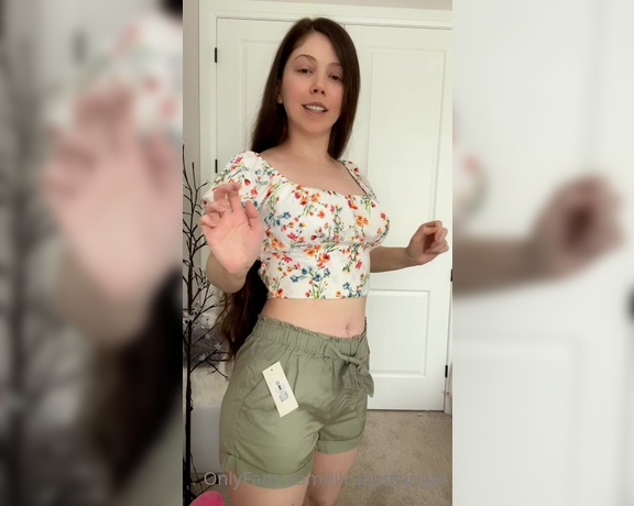 Lilcanadiangirl OnlyFans - Mini clothing try on haul swipe to see the other clips 2