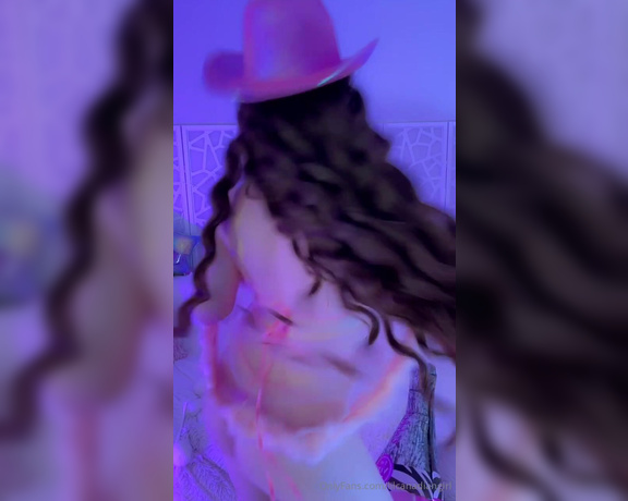 Lilcanadiangirl OnlyFans - Can I be your birthday cowgirl  2