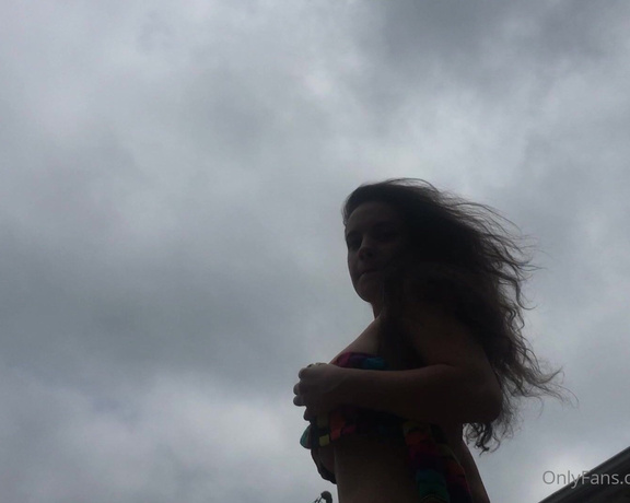 Quinn Finite aka Quinnfinite OnlyFans - At least I have the wind! This cool breeze is really working me up It feels DIVINE on my nipples an
