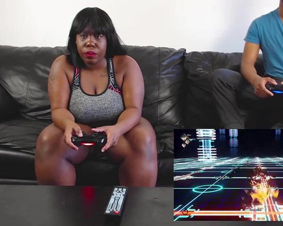 Darkwetdreemz Gamer Girl Has Out Of Body Experience