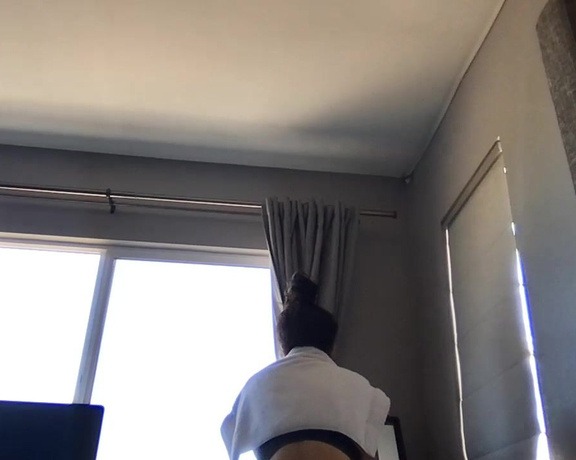 Sexy Lil Mami aka Bibisworld OnlyFans - Just in case you missed yesterdays LIVE