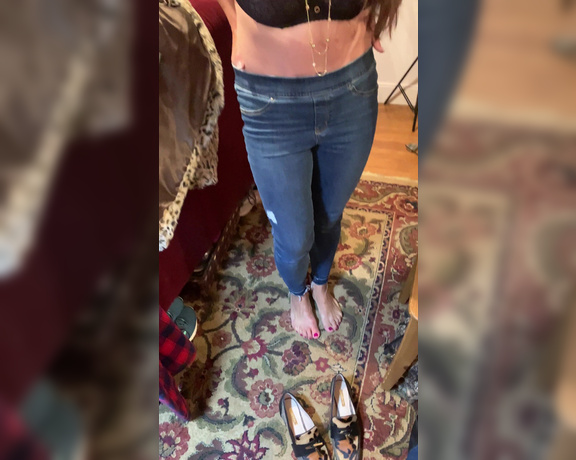 Mrs Poindexter aka Mrspoindexter OnlyFans - Ok! Just got back from my dad’s memorial birthday party, so I did a quick undressing video I hope y