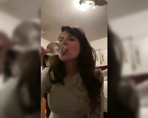 Mrs Poindexter aka Mrspoindexter OnlyFans - Split video 1 of 2 Ok! Here’s my video I made that goes with the pictures below, I split it in two,