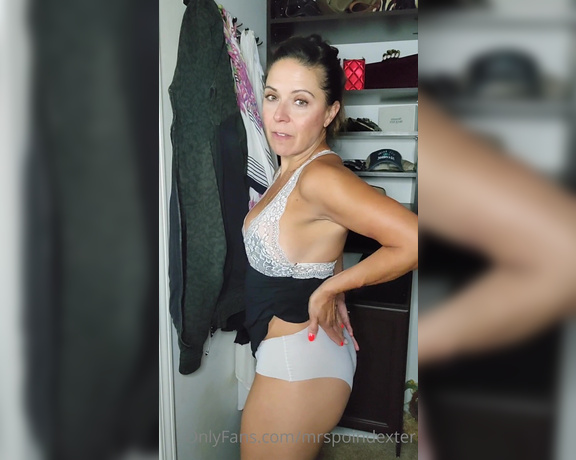 Mrs Poindexter aka Mrspoindexter OnlyFans - If you like listening to a wife or GF ramble on about her day and clothes and lingerie, then this is