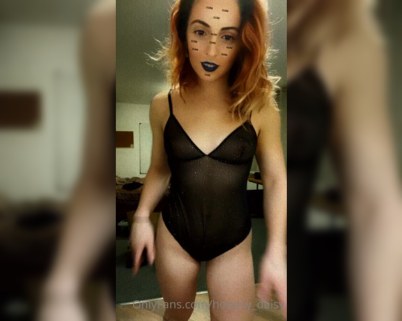 Hoopsydaisy OnlyFans - I’d actually totally wear this on a night out Also I was filming the second video with my frien 1