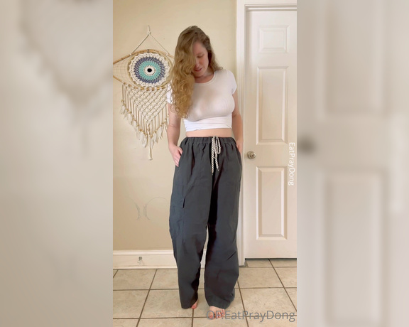 Eatpraydong OnlyFans - Ive had a few requests for an outfit try on so I figured thats a perfect Monday afternoon video 2