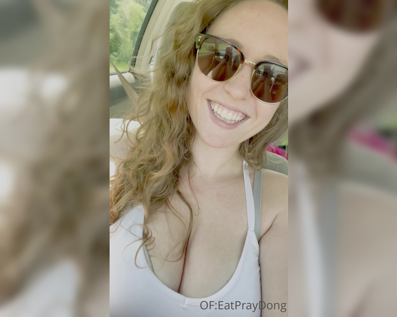 Eatpraydong OnlyFans - Jusssst a little flashing fun while we’re out and about If you see us driving by, make sure you wav