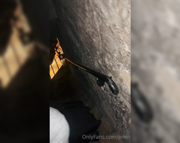 Pixei OnlyFans - Looking back on memories today when I sucked him off in an ancient roman defence tower, the battle