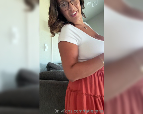 Tati Evans aka Tatievans OnlyFans - Too bad no one is home to bend me over the couch PS Ignore the long ass string from my skirt