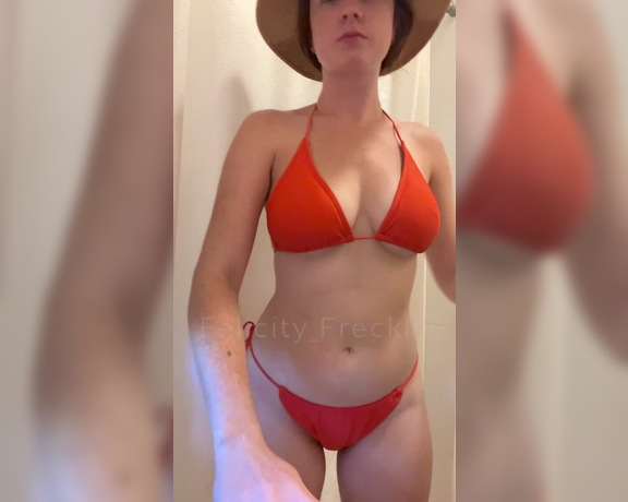 Felicity Freckle aka Felicity_freckle OnlyFans - Mostly staying out of the sun cause my freckly butt isn’t made for mass sun exposure 1