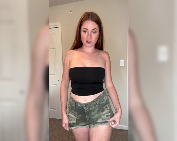 Felicity Freckle aka Felicity_freckle OnlyFans - What do you think of these shorts Posting my AMA tomorrow!