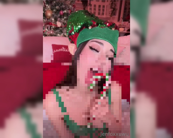 Jenfoxxuwu OnlyFans - Is it too early to listen to Christmas music
