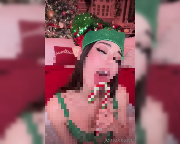 Jenfoxxuwu OnlyFans - Is it too early to listen to Christmas music