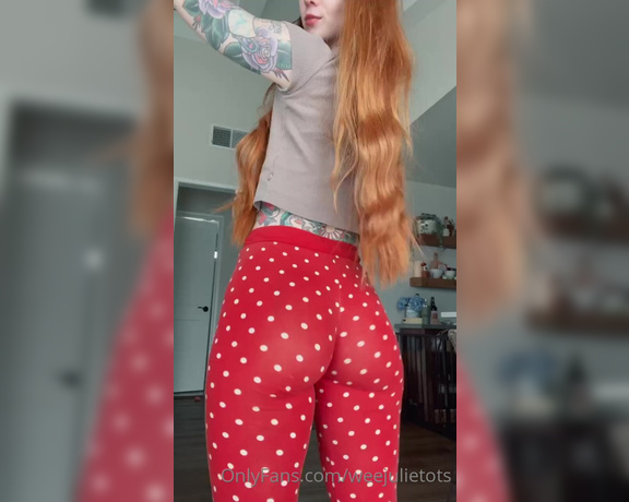 Weejulietots OnlyFans - Lmk if you like video sets and I can make more happen for you