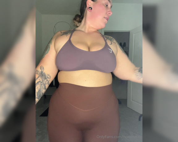 Kali aka Nocarekali OnlyFans - Someone ordered some panties Wanted them to smell like my ass and pussy after working out and for m