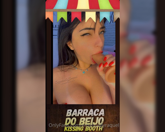 Emanuelly Raquel aka Emanuellyraquel OnlyFans - Kissing booth barraca do beijo