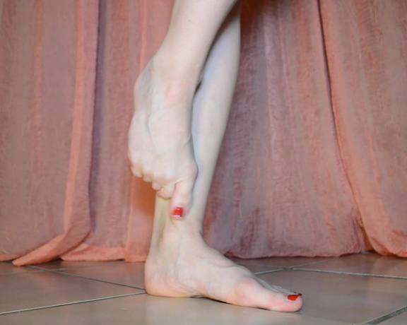 Bellatrixsweets Foot Fetish Massage And Dancing Feet