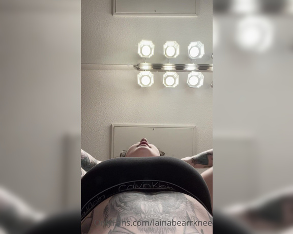 Lainabearrknee OnlyFans - Titty drop!!! im gunna be editing and posting the new video tonight on my feed !!im excited I get to