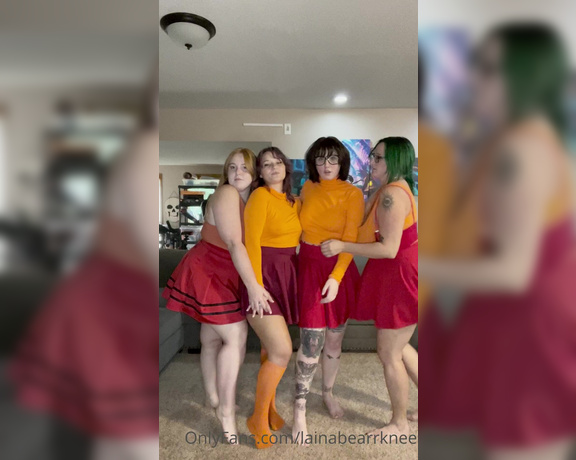 Lainabearrknee OnlyFans - We have a few of these fun videos from our collab! TIP $25 if you want the 6 collab videos and I wil