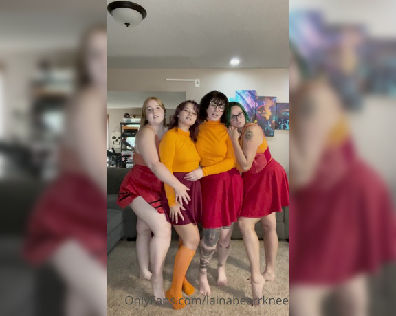 Lainabearrknee OnlyFans - We have a few of these fun videos from our collab! TIP $25 if you want the 6 collab videos and I wil