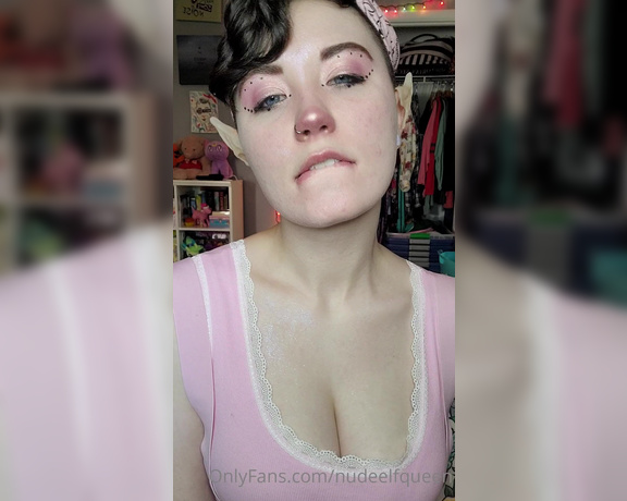 Lainabearrknee OnlyFans - For all my oral fixation fetishes