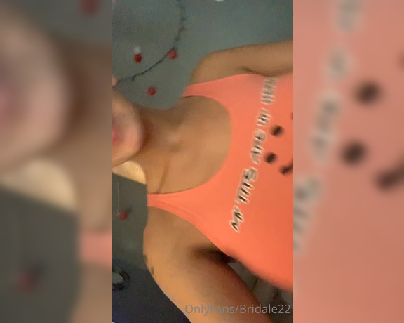 Brianna Marie Dale aka Bridale22 OnlyFans - Goodmorning Turn the volume up! Lol sending out the rest of this video in your messages Have