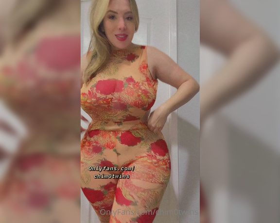 Chimo aka Chimocurves OnlyFans - The world keeps moving on, so why wont you