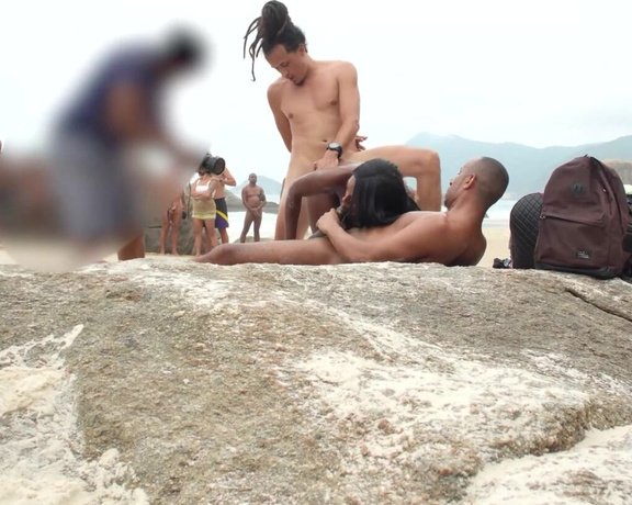 (Legalporno, AnalVids , PornBox) Jasminy Villar - Cute Brazilian Mulata, Jasminy Villar Double Penetrated By Huge Dicks At Nude Beach While People Watching, DP, Anal, BBC, Young, Gonzo, Hardcore
