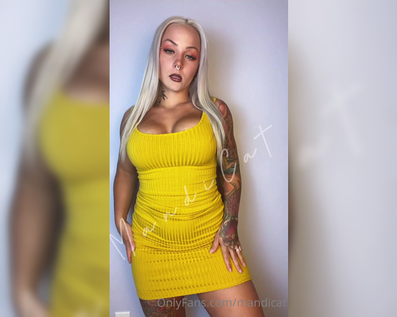 Mandicat OnlyFans - Feeling spicy in yellow