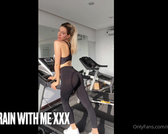 Celine VIP aka Mommacelinex OnlyFans - Wanna see how naughty I get at the gym You know what to do
