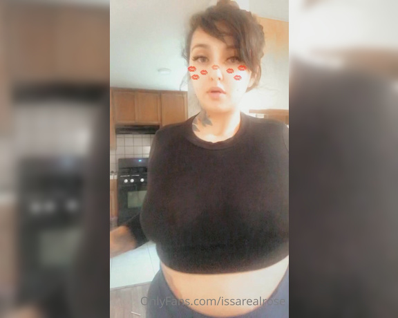 Issarealrose - OnlyFans Video 32