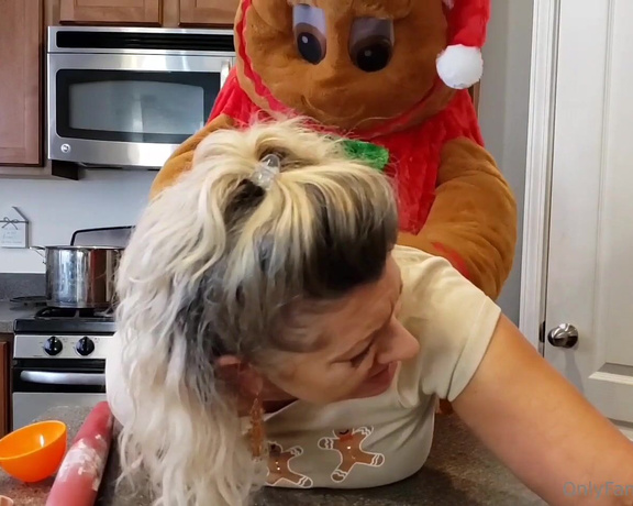 Angel Kesabel aka Angelkesabel OnlyFans - The Gingerbread Man All I wanted was a cookie with a little frosting If you enjoyed this video pl