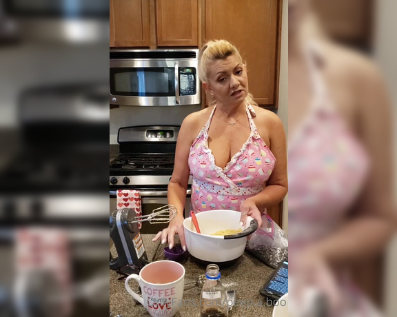 Angel Kesabel aka Angelkesabel OnlyFans - Bake ckies with me! Things go wrong, but its still fun 1