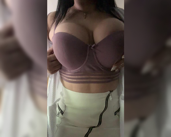 Ashley Carolina aka Ashleycarolina OnlyFans - Te gustan as naturales para poder hacerle de todo