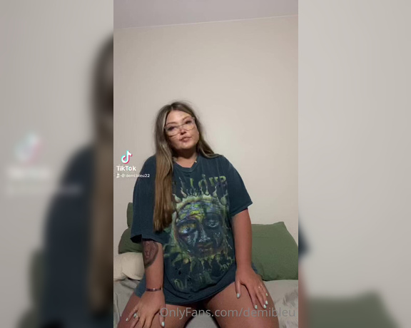 Demibleu - OnlyFans Video 40